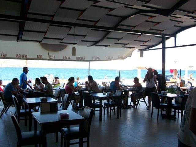 Kerman Hotel Çeşme Exteriör bild