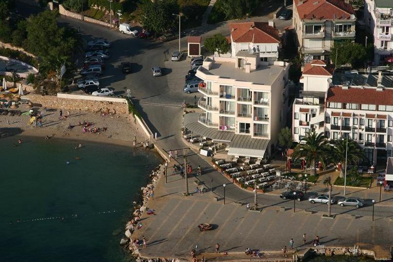 Kerman Hotel Çeşme Exteriör bild