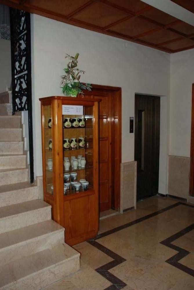 Kerman Hotel Çeşme Exteriör bild